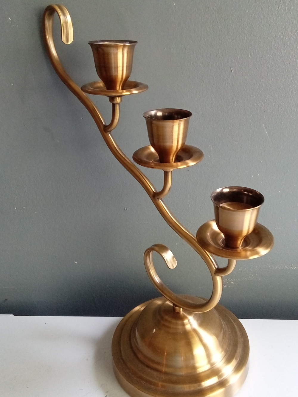 Vintage Brass Tiered 3 Light Candelabra Vine Scroll Candle Holder Centerpiece‎